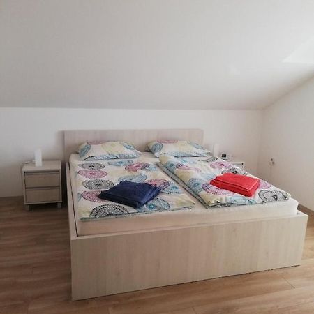 Slavuj Apartment Novi Sad Exterior photo