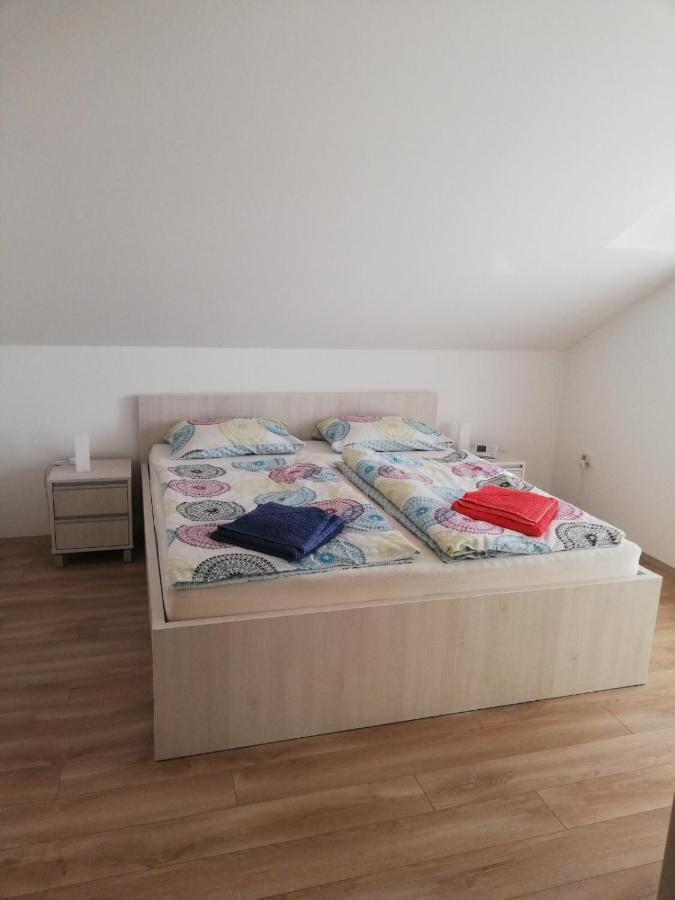 Slavuj Apartment Novi Sad Exterior photo